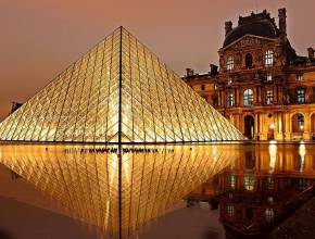 Flusskreuzfahrten auf der Seine: Paris - Louvre