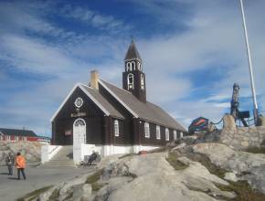 Kreuzfahrten in die Arktis: Kirche in Grönland