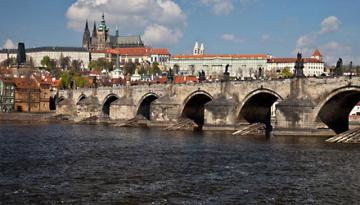 Prag. Karlsbrücke