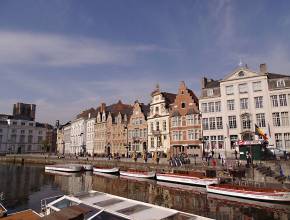 Flusskreuzfahrten auf dem nördlichen Rhein: Reihen in Gent, Flandern