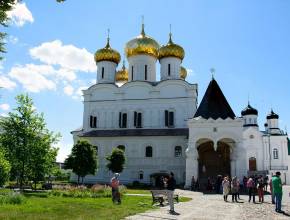 Kostroma: Ipatios Kloster