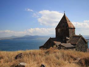 Armenien Rundreisen: Sevansee