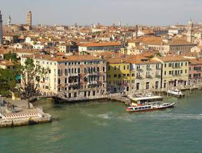 Rundreisen in Italien: Lagune von Venedig
