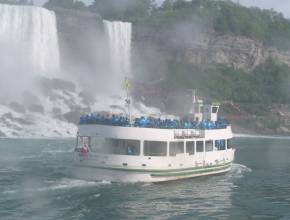 Rundreisen in Kanada: Niagara Falls - Maid of the Mist