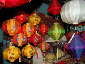 Rundreisen in Vietnam: traditionelle Lampinons