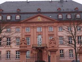 Städtereisen nach Mainz: Landtag Rheinland Pfalz in Mainz