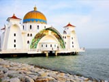 Malakka: Melaka Straits Mosque