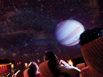 Queen Mary 2: Planetarium