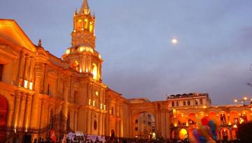 Arequita: Kathedrale