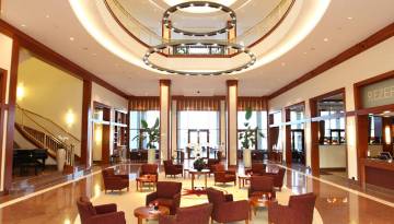 ATLANTIC Hotel Wilhelmshaven: Lobby