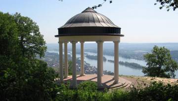 Rüdesheim: Blick auf den Rhein