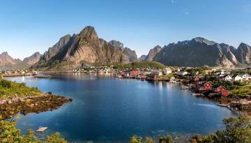 Fjord auf den Lofoten