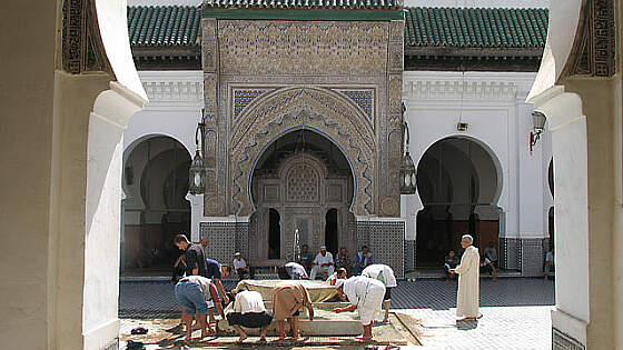 Marokko, Fes: Innenhof der Karaouyine-Moschee