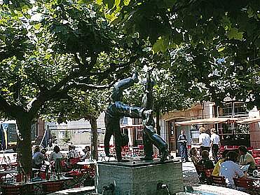 Düsseldorfer Altstadt Radschlägerbrunnen