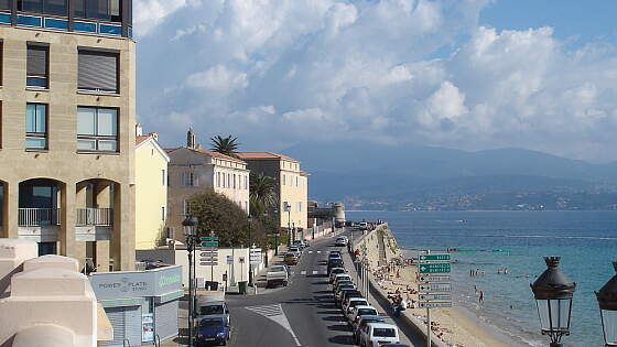Korsika: Strandpromenade von Ajaccio