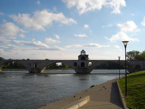 Provence: Brücke von Avignon