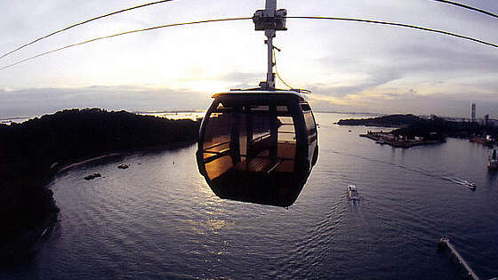 Cable Car von Mount Faber zu Sentosa Island