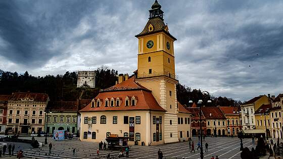 Rumänien: Rathausplatz von Brasov