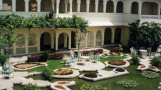 Lake Palace Hotel im Picola See