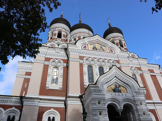 Frontseite Alexander-Newsky-Kathedrale in Tallinn