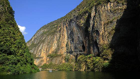 Yangtze, China: Drei-Schluchten