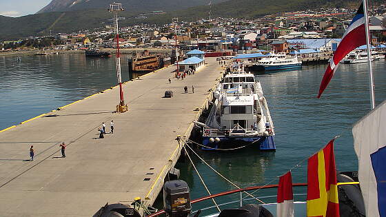 Blick auf den Hafen von Ushuaia