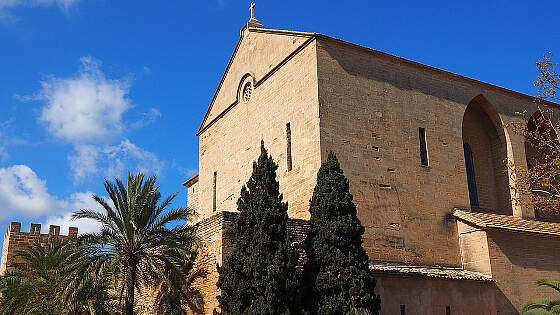 Mallorca, Balearen: Alcudia Kirche
