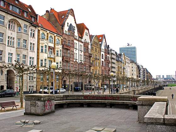 Düsseldorf Rheinuferpromenade