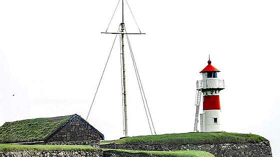 Leuchtturm auf der Insel Nolsoy in Dänemark