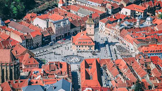 Marktplatz in Brasov, Rumänien