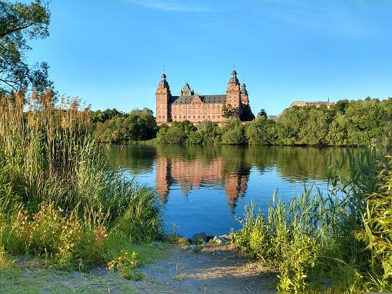 Main und Schloss Johannisburg in Aschaffenburg