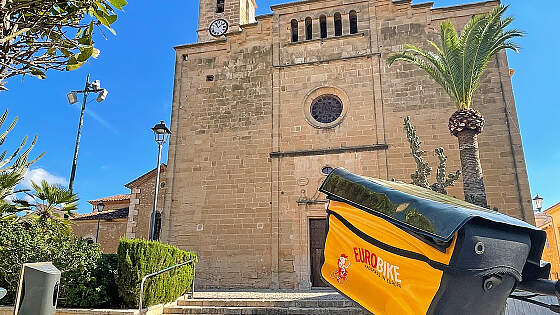 Radreise Mallorca, Spanien: Kirche in Portocolom