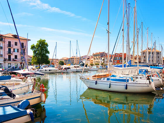 Österreich Radreisen: Alpe-Adria-Radweg - Hafen von Grado