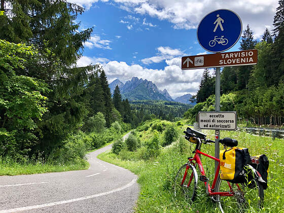 Österreich Radreisen: Alpe-Adria-Radweg Wegweiser