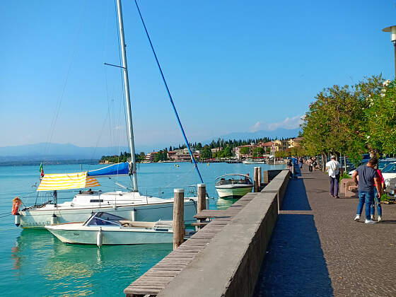 Italien Radreise: Promenade am Gardasee