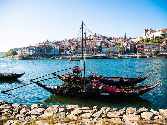 Boote am Douro in Porto