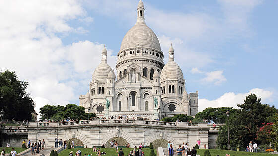 Seine Flusskreuzfahrt: Sacre Coeur in Paris