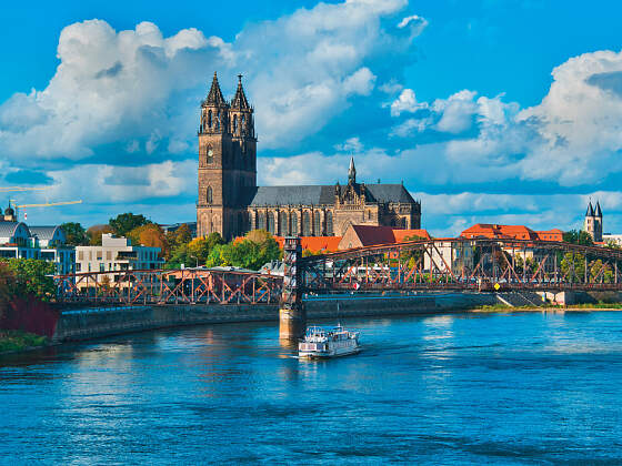 Elbe Flusskreuzfahrten: Blick auf Magdeburg