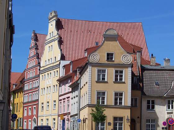 Stralsund: Giebelhäuser in der Fährstraße