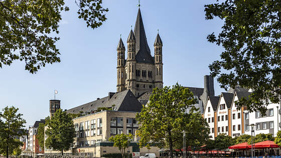 Köln: Stapelhaus, Rheingarten und Groß St. Martin