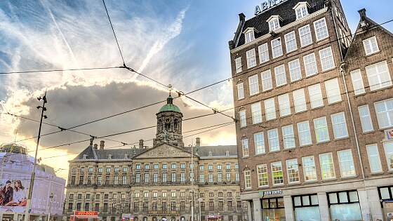 Amsterdam: Dam Platz mit Königspalast
