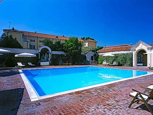 Piemont: Hotel Sina Villa Matilde -Pool