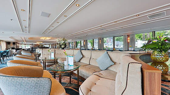 MS Anesha: Panoramalounge