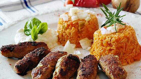 kulinarisches Kroatien: Cevapcici