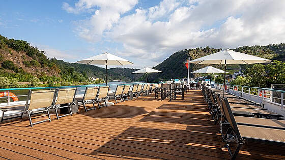 MS Swiss Crystal: auf dem Sonnendeck