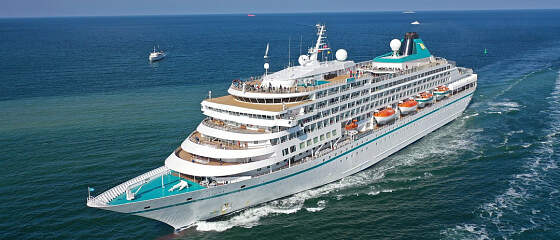 Kreuzfahrtschiff MS Amera