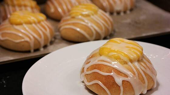 aus Norwegen: Skolebrød (Hefegebäck mit Pudding)