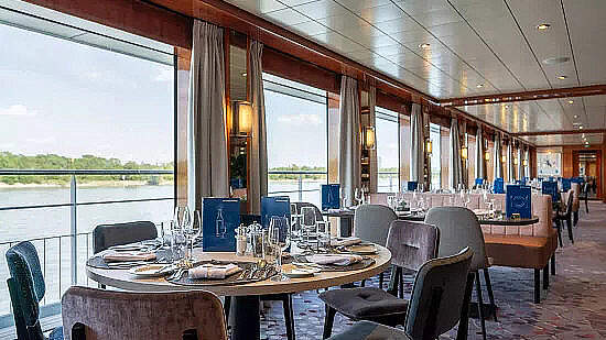 MS Celina: Restaurant