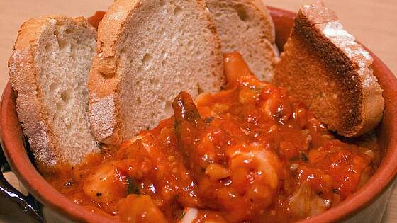 Encebollado - Fischsuppe aus Ecuador