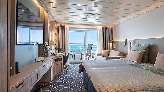 MS Artania: Kabine Kat. S2/S3 - Junior Suite